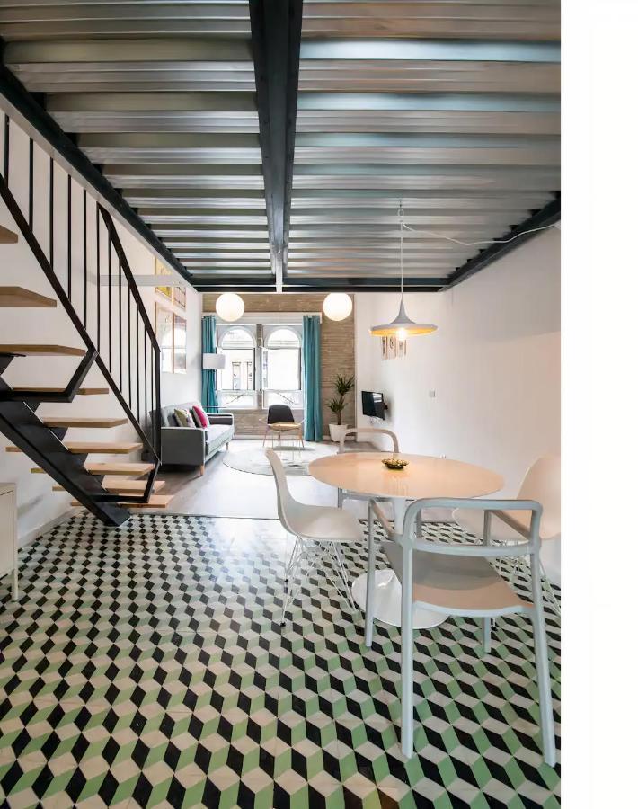 Pop Art Feria Luminoso Duplex Con Terraza Privada Appartement Sevilla
